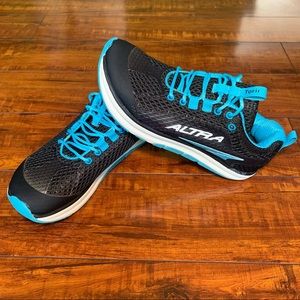 ALTRA TORIN ZERO GRIP SIZE 8